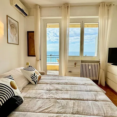 La Casa Di Gianni Apartment Ospedaletti